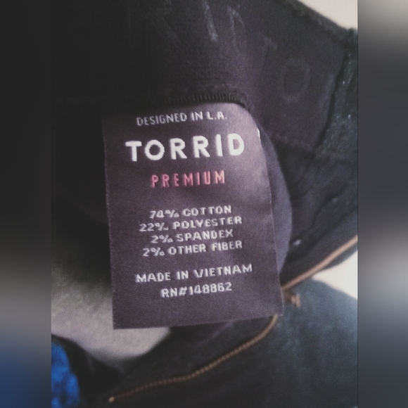 Torrid Sparkle Jeans Sz 14R - Picture 6 of 8